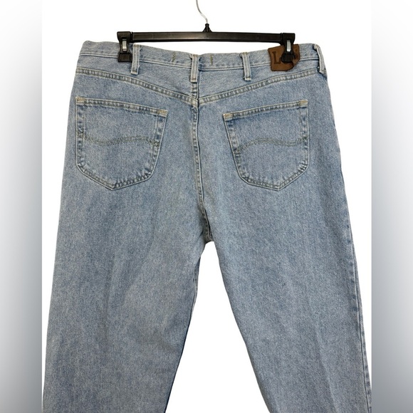 Lee Relaxed Fit Straight Light Blue Jeans Size 40x30 - Picture 10 of 17